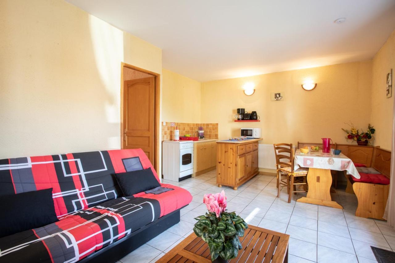 Appartamento Le Mont Guillaume - 1 Chambre Terrasse Et Jardin Saint-André-dʼEmbrun Esterno foto